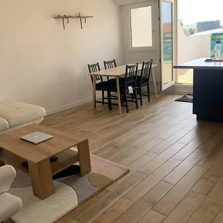 50m² Pieds Dans L'eau + 20m² Terrasse- Vue Sur Mer *